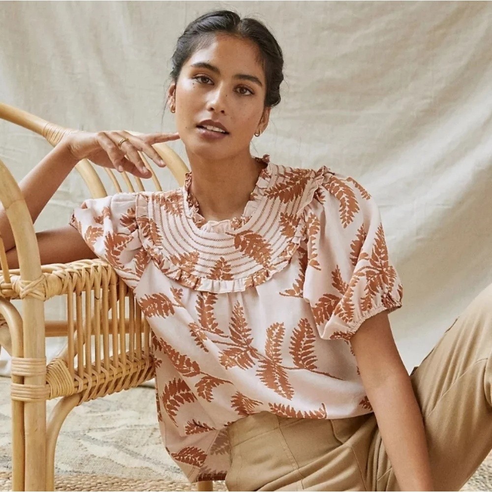 Anthropologie Current Air Smocked Collar Top Size S Palm Motif Short Sleeve